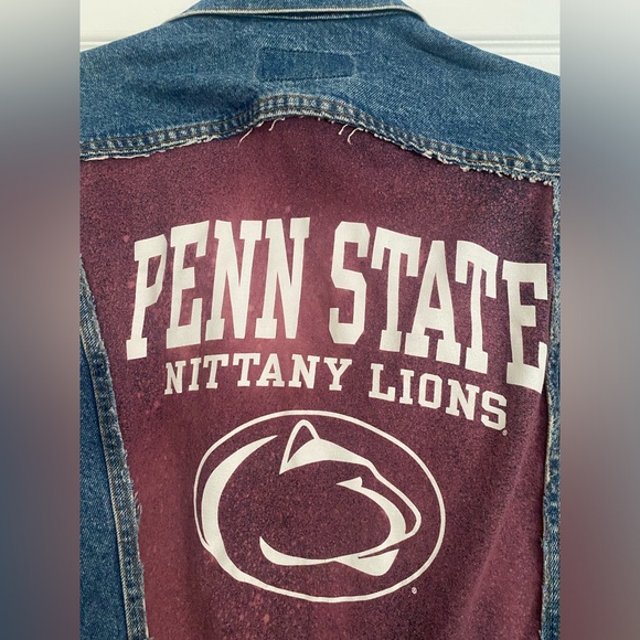 Custom Penn State Levi’s Jean jacket - Picture 2 of 4